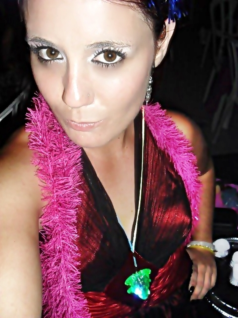 LORRAYNE DELANORA - Foto 1