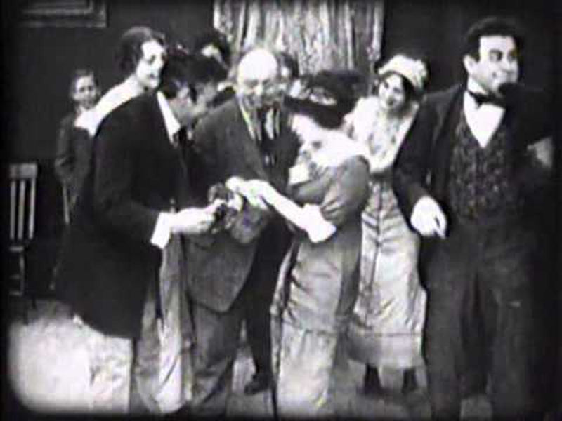 Foto 1 de A Strong Revenge