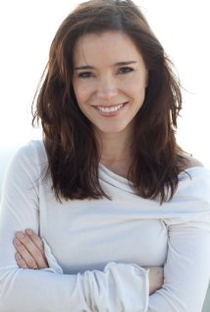 Marguerite Moreau - Poster 1