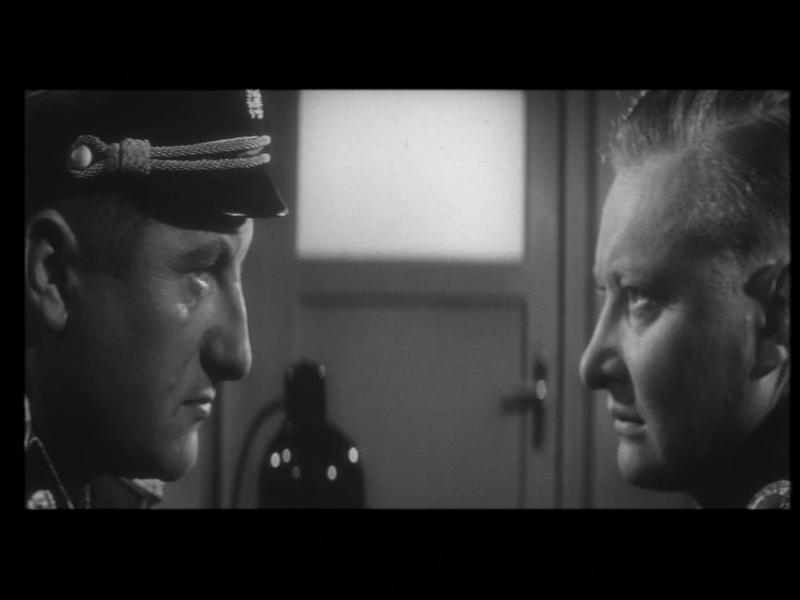 Foto 1 de Naked Among Wolves