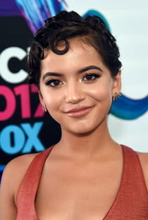 Isabela Merced - Poster / Capa / Cartaz - Oficial 3