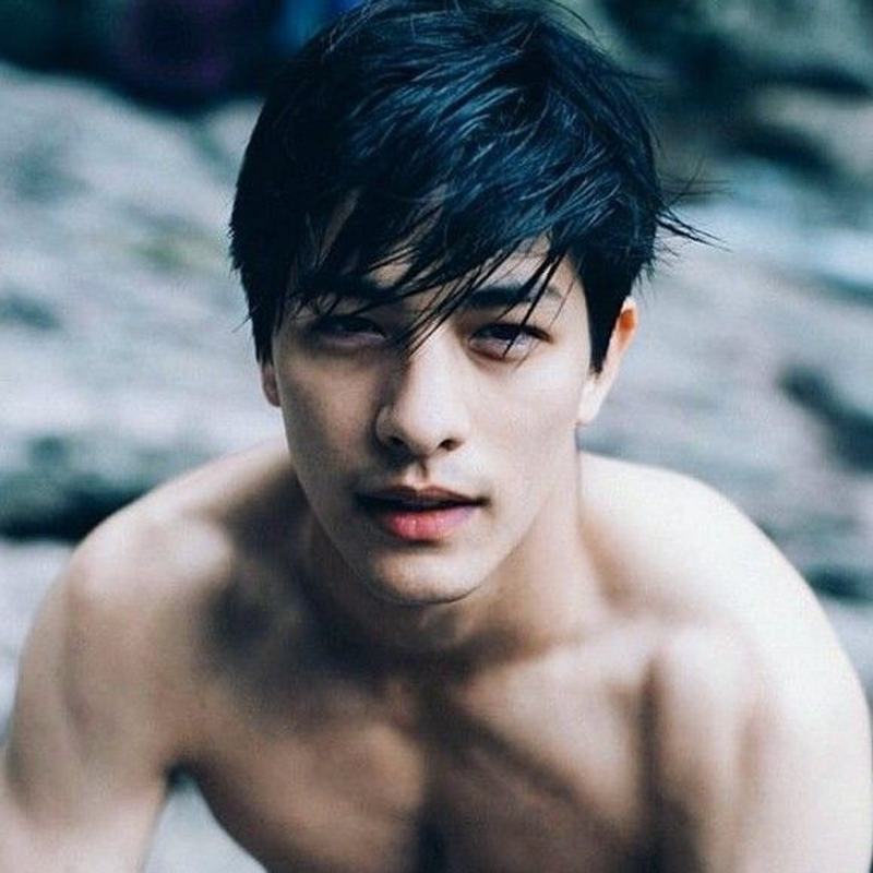Luke Ishikawa Plowden - Foto 1