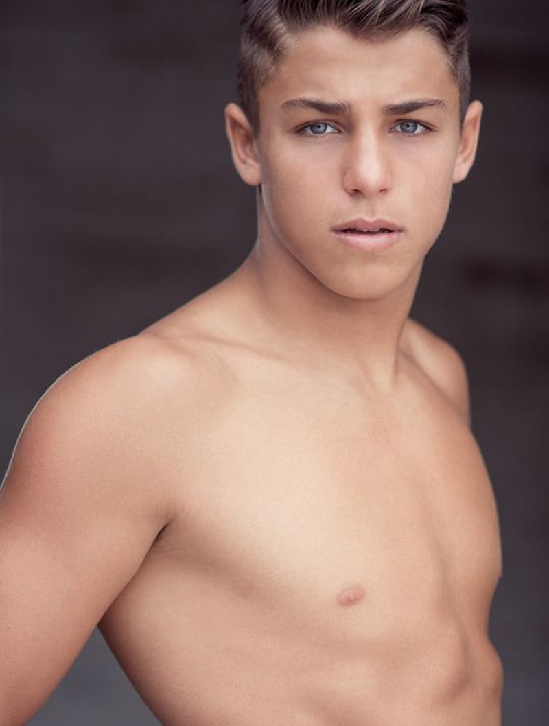 Tanner Zagarino - Foto 2