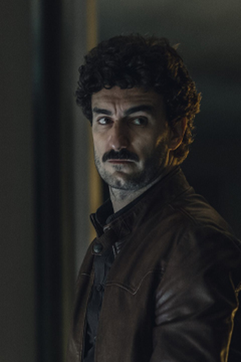 Poster de Episódio Devuelve puñaladas con sonrisas (2021)
