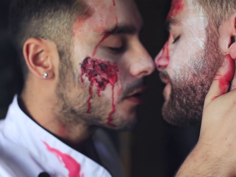 Foto 1 de Zombie Kiss