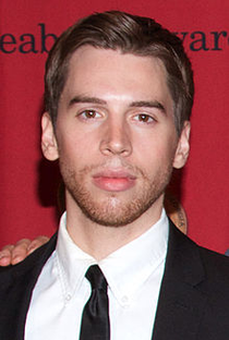 Jordan Gavaris - Poster 1