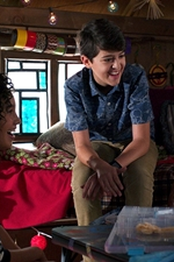 Poster de Episódio Outside the Box (2017)