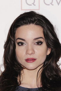 Lauren LaVera - Poster 1