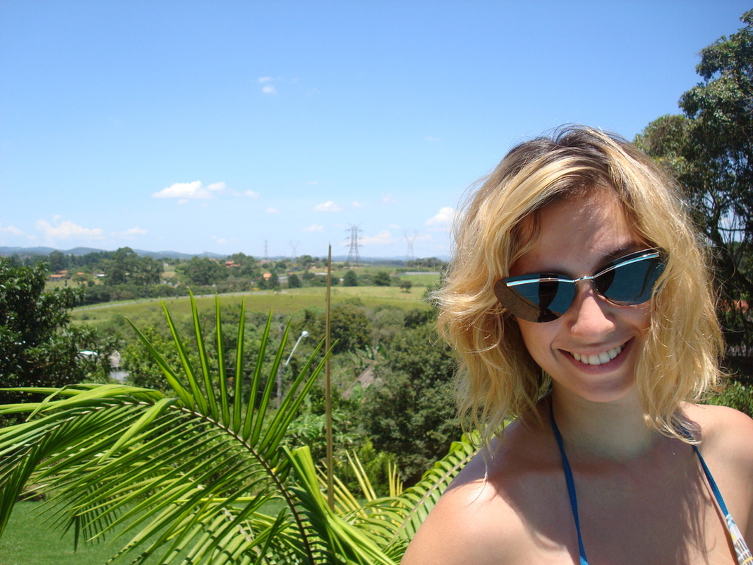 Gabriela Almeida Torrezani - Foto 1