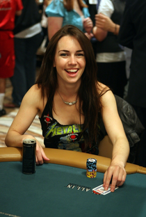 Liv Boeree - Poster 18