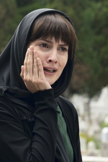 Poster de Episódio 1. Bölüm (2021)