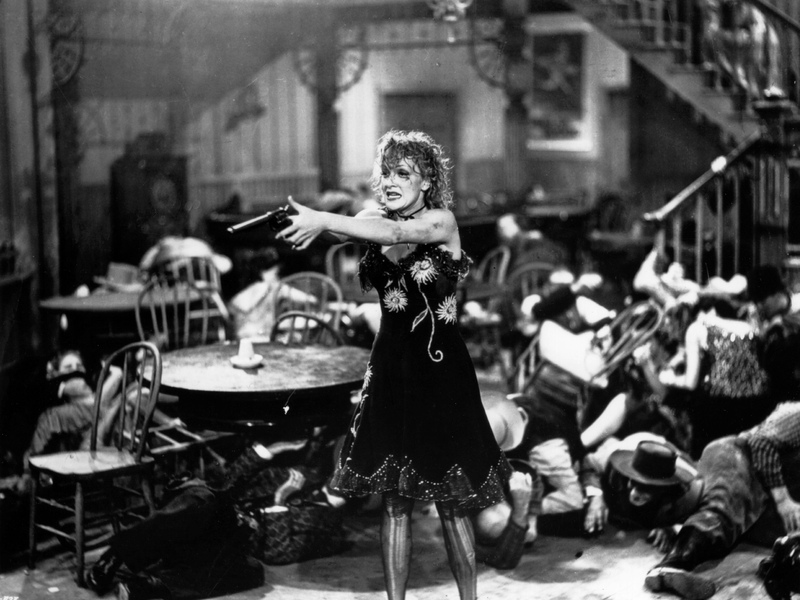 Foto 10 de Atire a Primeira Pedra