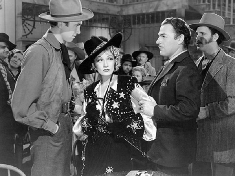 Foto 6 de Atire a Primeira Pedra