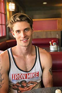 Shayne Davis - Poster / Capa / Cartaz - Oficial 1