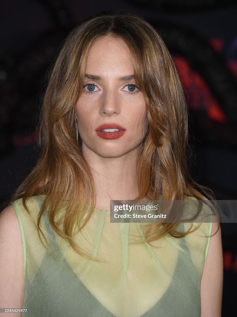 Maya Hawke - Foto 1