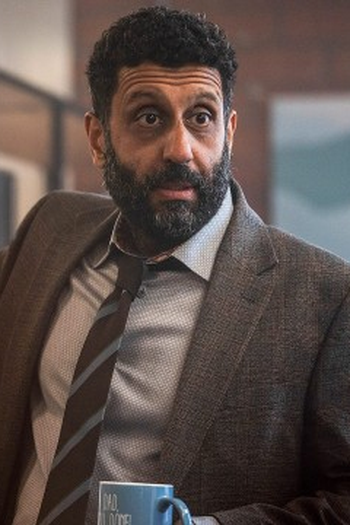 Poster de Episódio Decoys (2024)
