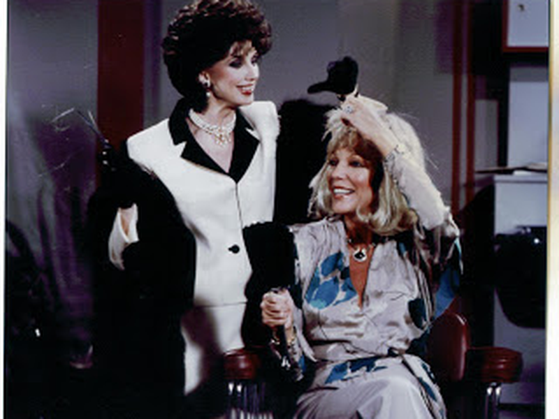 Foto 1 de Loiras vs Morenas