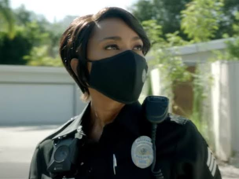 Foto 131 de 9-1-1 (4ª Temporada)