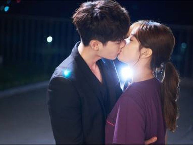 Foto 12 de W - Two Worlds