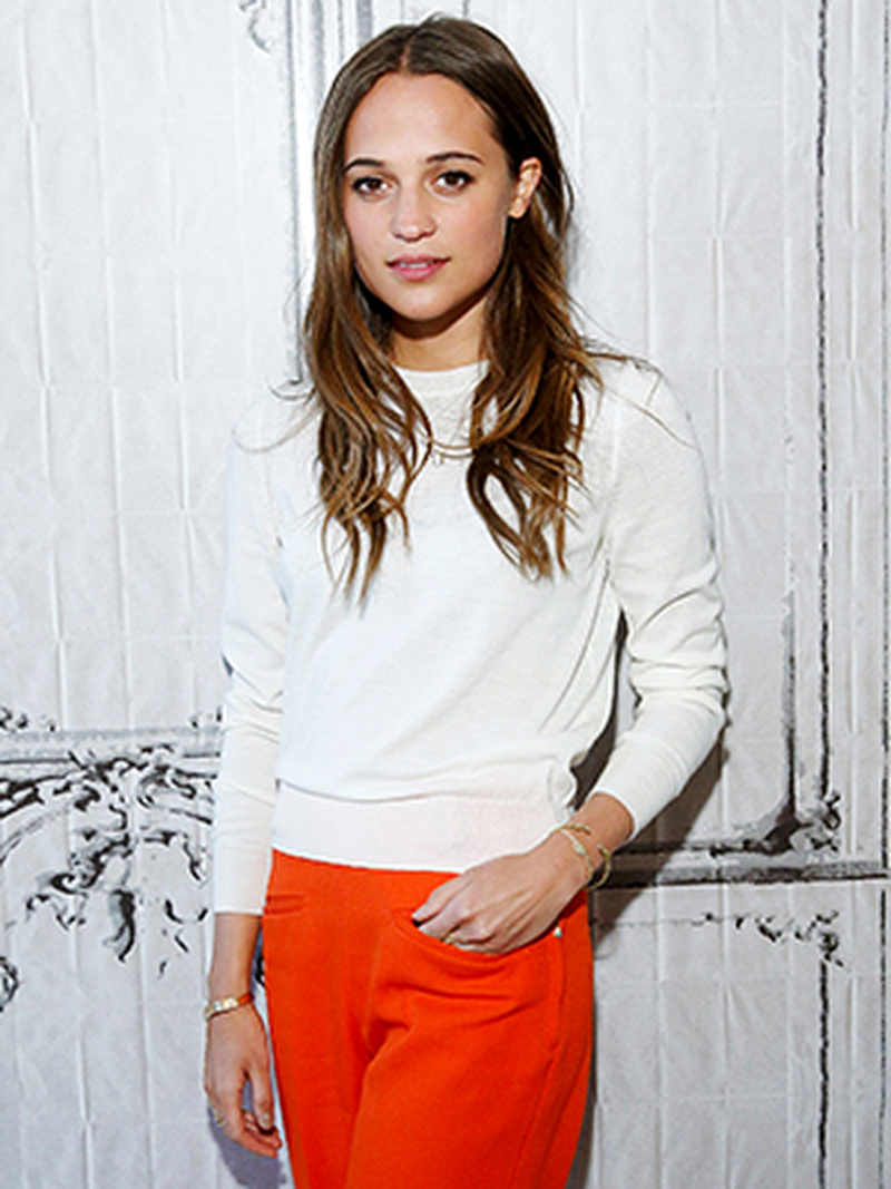 Alicia Vikander - Foto 21