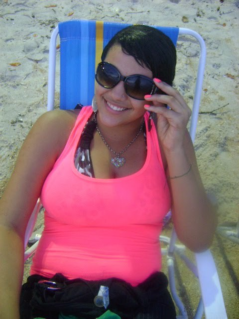 thais - Foto 1