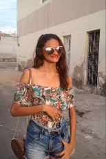 Roupa Emprestada (Roupa Emprestada)