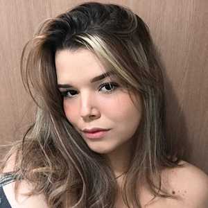 Foto de perfil de Lavínia Nicole B. Carvalho