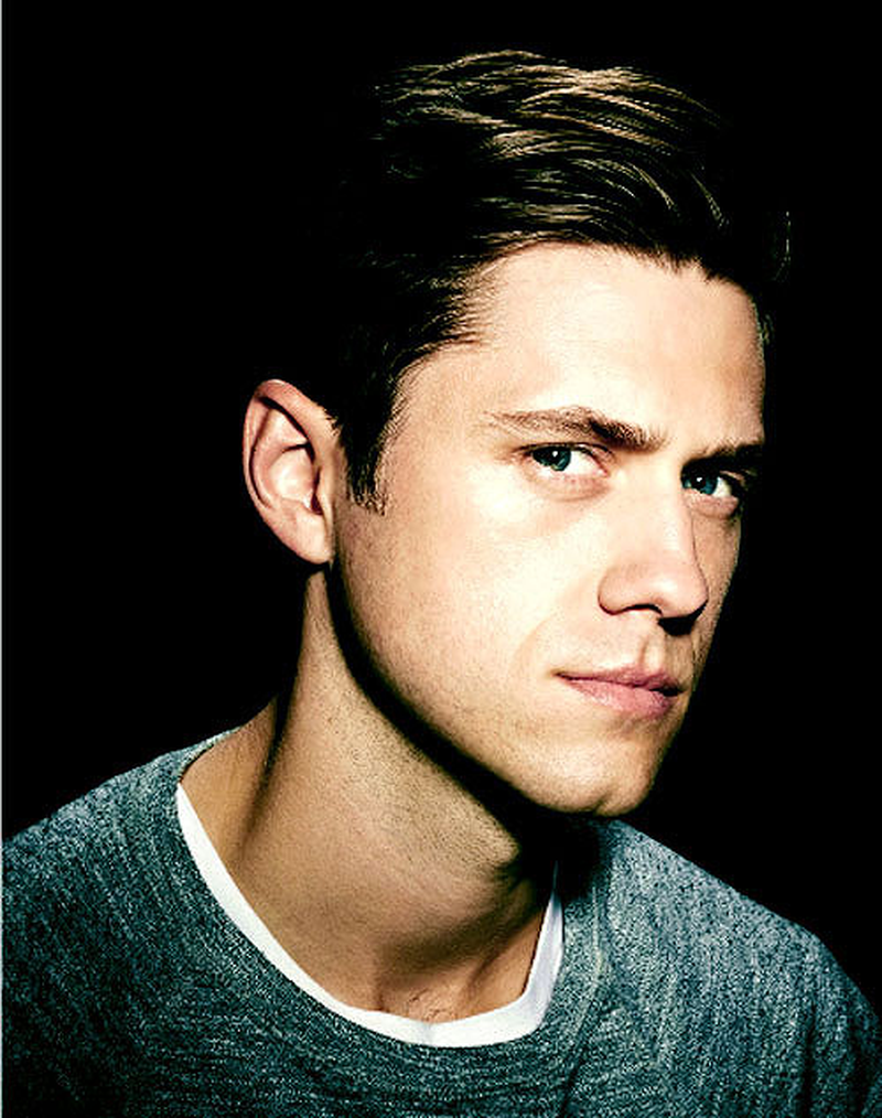 Aaron Tveit - Foto 5
