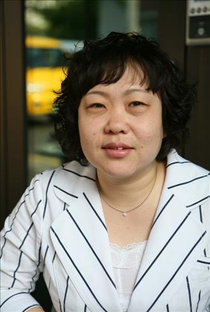 Hwang Jeong-min - Poster 1