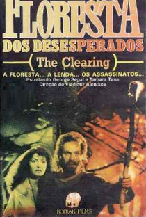 A Floresta dos Desesperados - Poster / Capa / Cartaz - Oficial 1