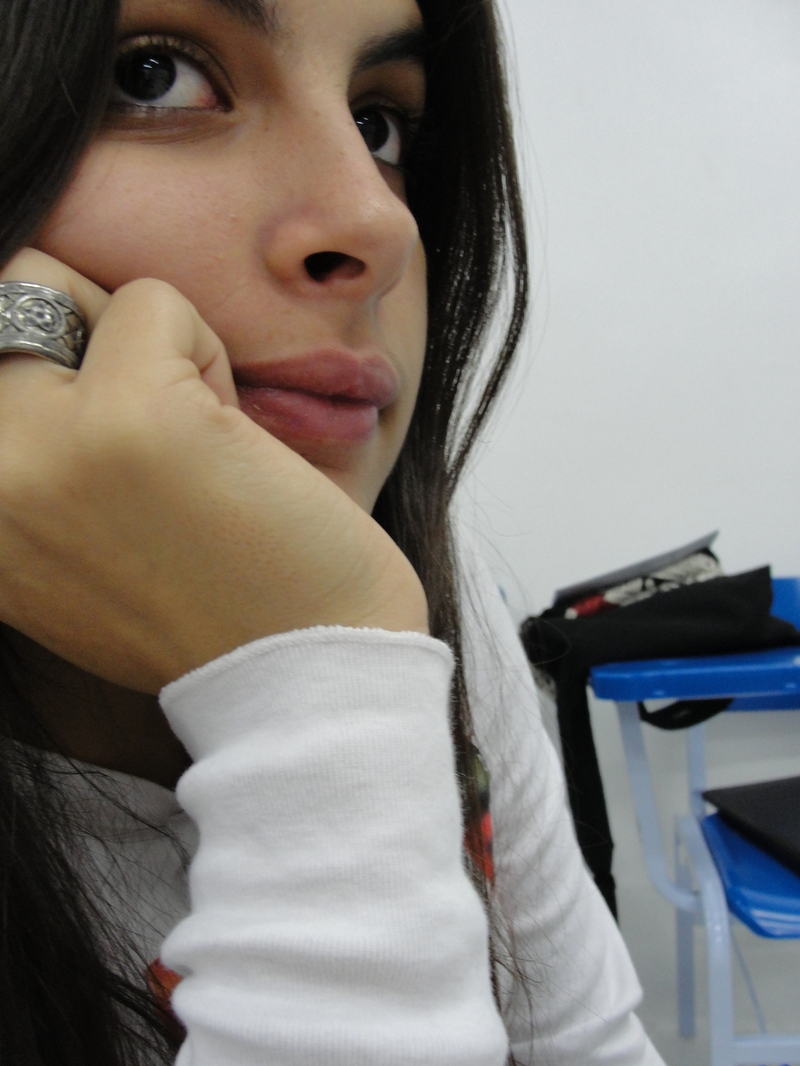 Vanessa Monteiro Oliveira - Foto 1