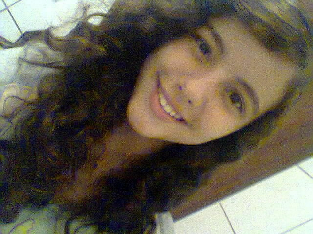 Luana Moura - Foto 1