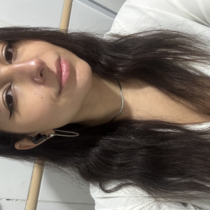 Foto de perfil de Larissa Sampaio