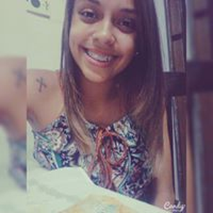 Foto de perfil de Victoria Ribeiro