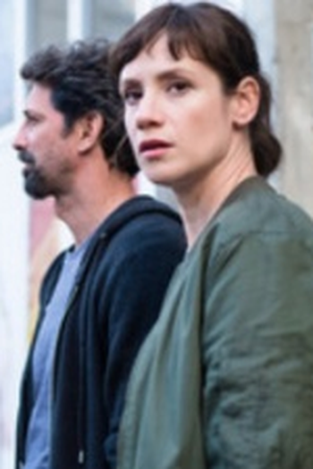 Poster de Episódio Episodul 6 (2018)