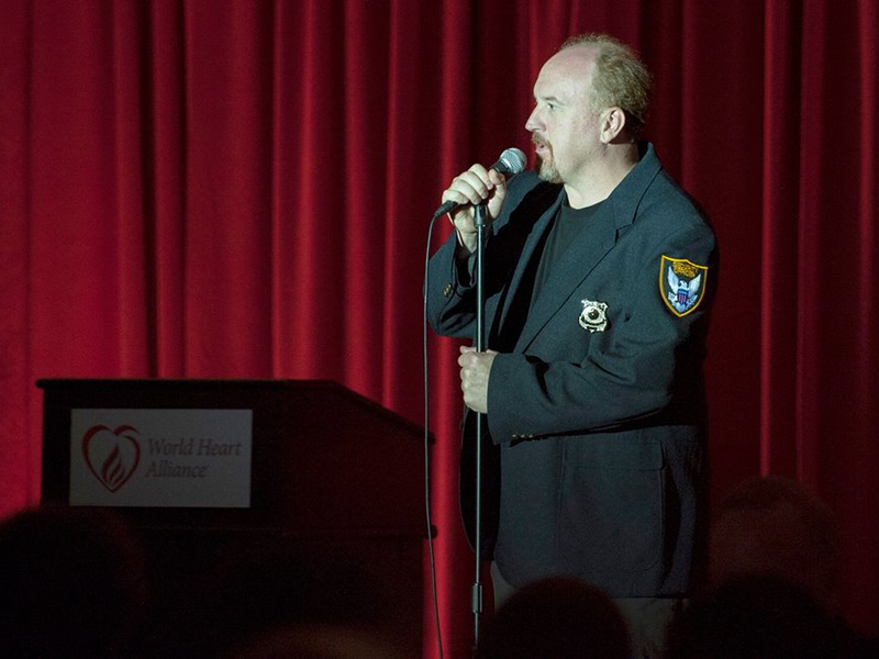 Foto 3 de Louie (4ª Temporada)