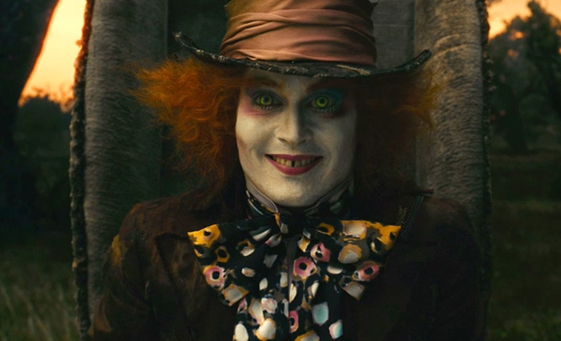 Johnny Depp negocia continuação de “Alice no País das Maravilhas”