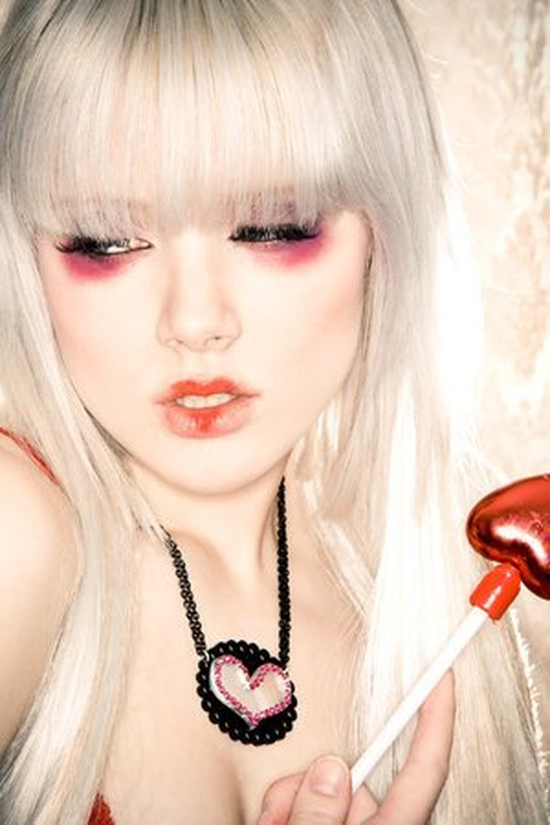 Miss Mosh - Foto 1