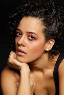 Maeve Jinkings - Poster 1