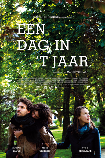 Poster de Filme 12 Months in 1 Day (2015)