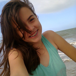 Foto de perfil de Marianna Moura