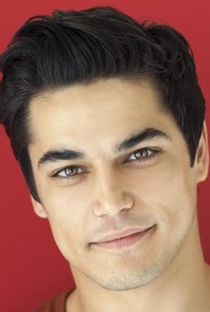 Niko Pepaj - Poster 1