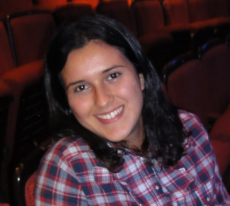 Evelyne Guimarães - Foto 1