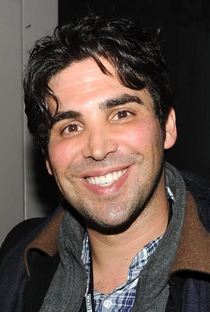 Kevin Turen - Poster 1