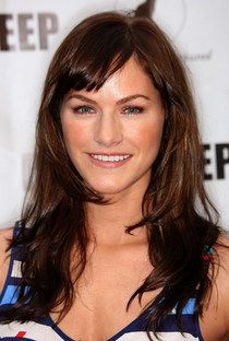 Kelly Overton (I) - Poster 1