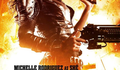 Michelle Rodriguez mostra a cara em poster de “Machete Kills”