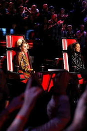 Poster de Episódio Live Top 10 Performances (2016)