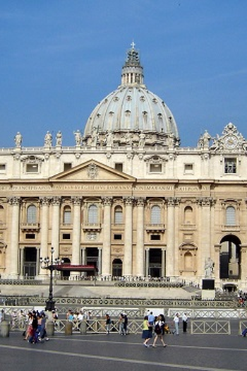 Poster de Episódio St. Peter's Basilica (None)