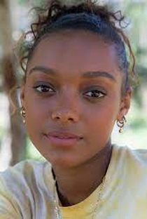 Sophie Wilde - Poster 2