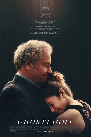  de Filme Ghostlight (2024)